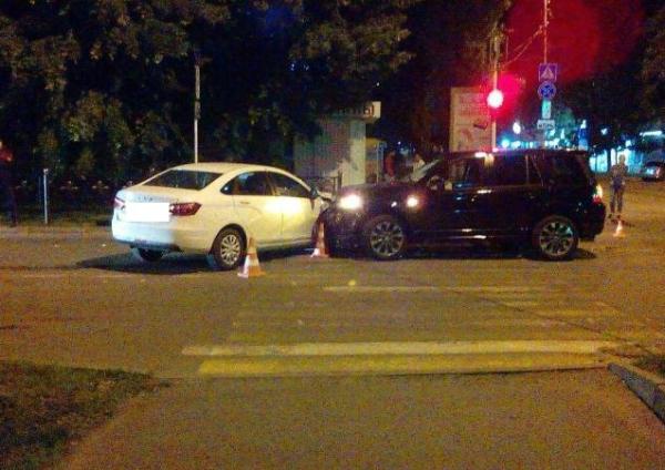 В Ставрополе в результате крупной аварии пять человек доставлены в больницу